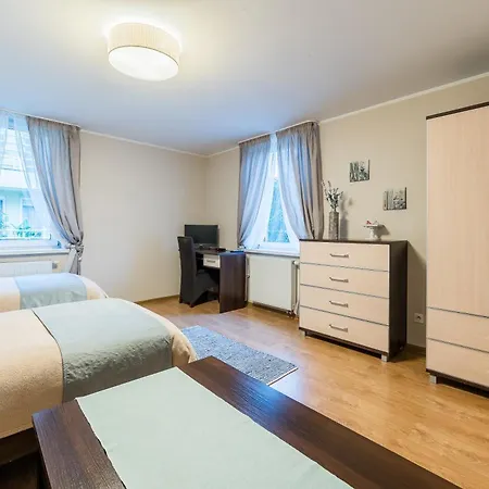 Urbanowska Parkland Apartment